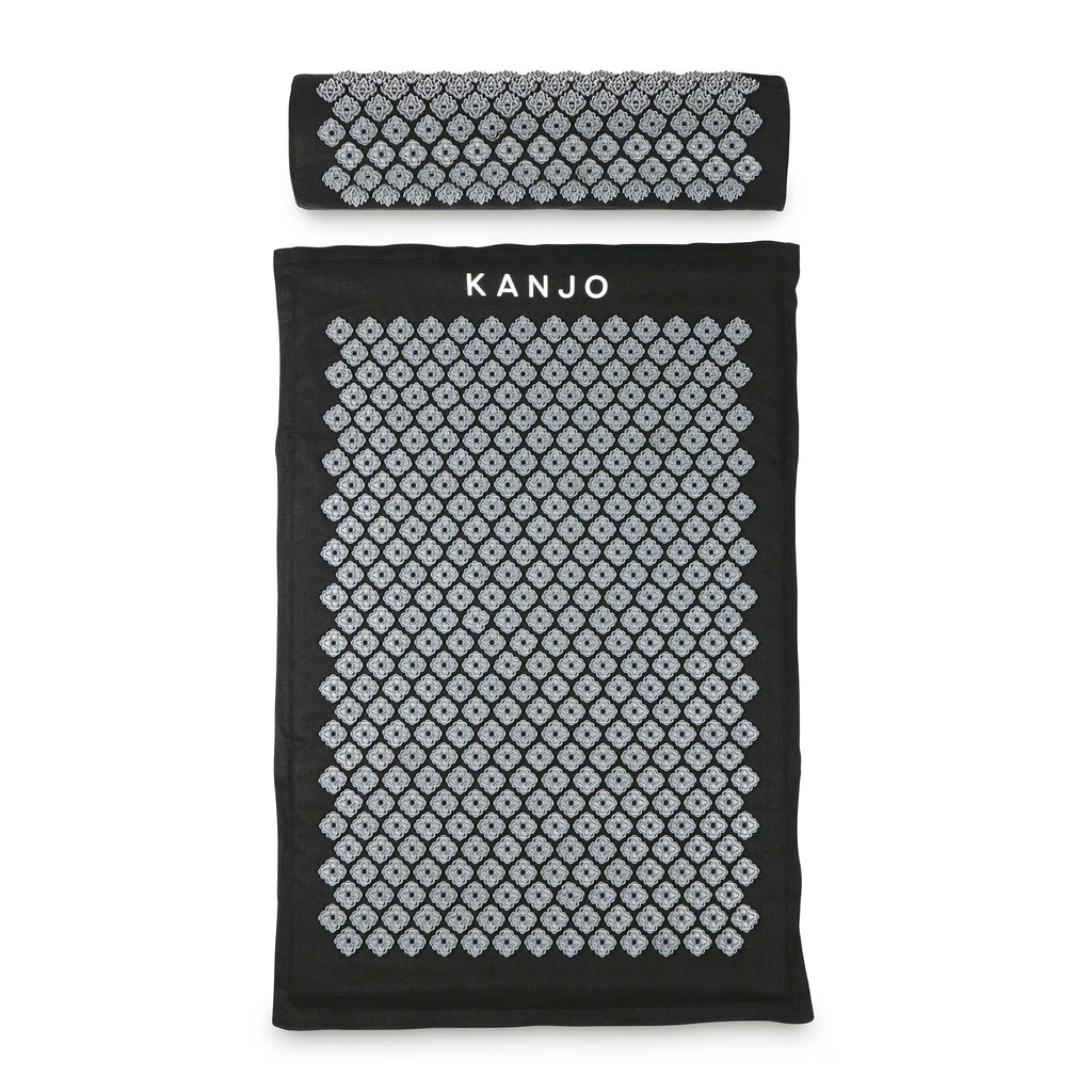 Kanjo Acupressure Mat Set Mat: 24 X 34 Inch / Pillow: 6 X 22 Inch Black White KANMATXL
