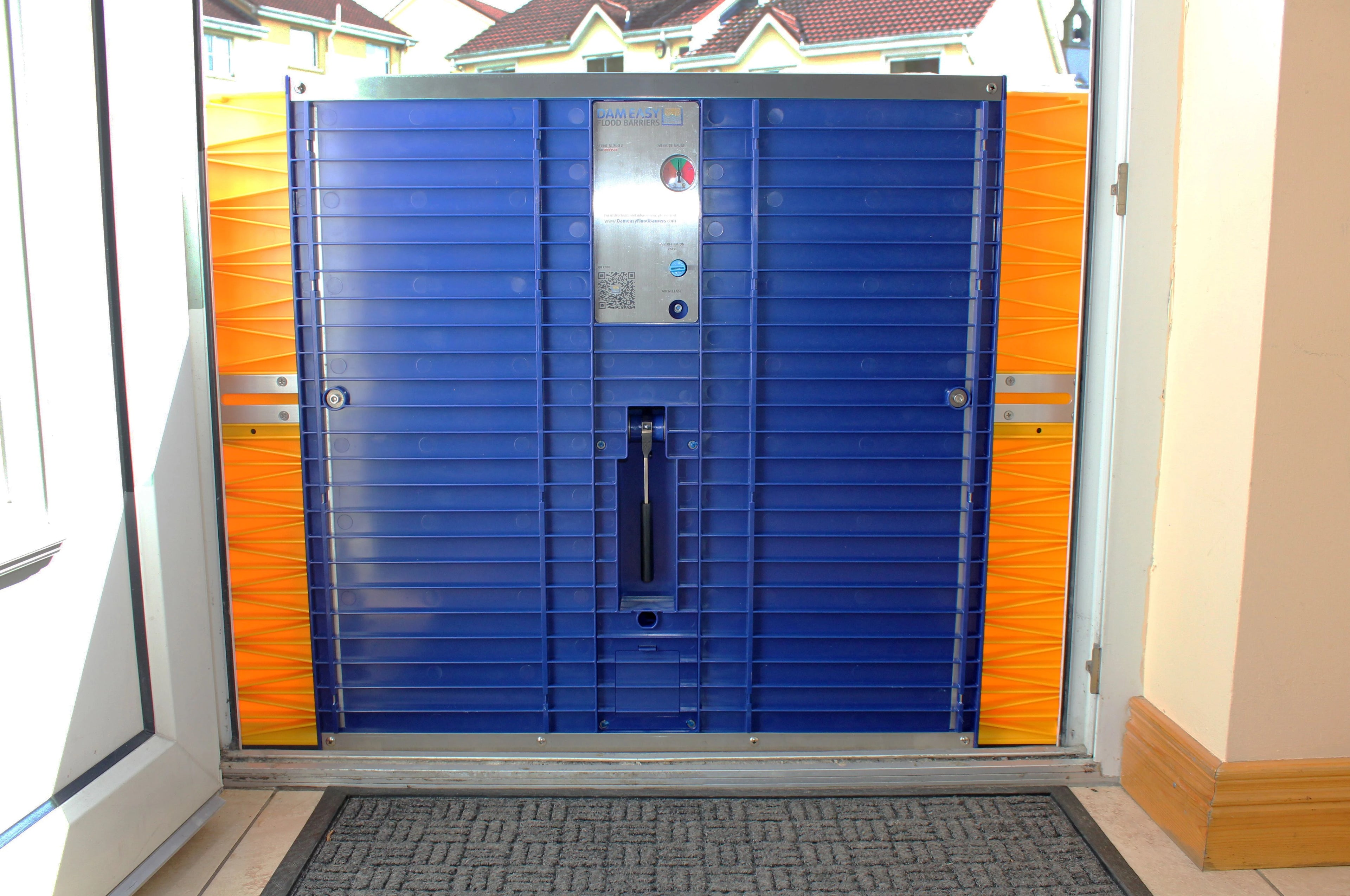 Dam Easy Flood Barrier 30 in. H X 30 in. W X 2.75 in. L Flood Barrier 1 pk