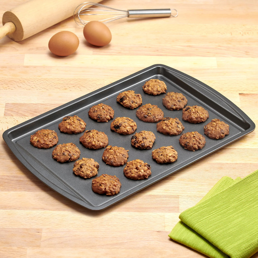 Mainstays 3PC Nonstick Cookie Set, 11.2" x 17.2", 10.2" x 15.2", 9.2" x 13.2", Gray