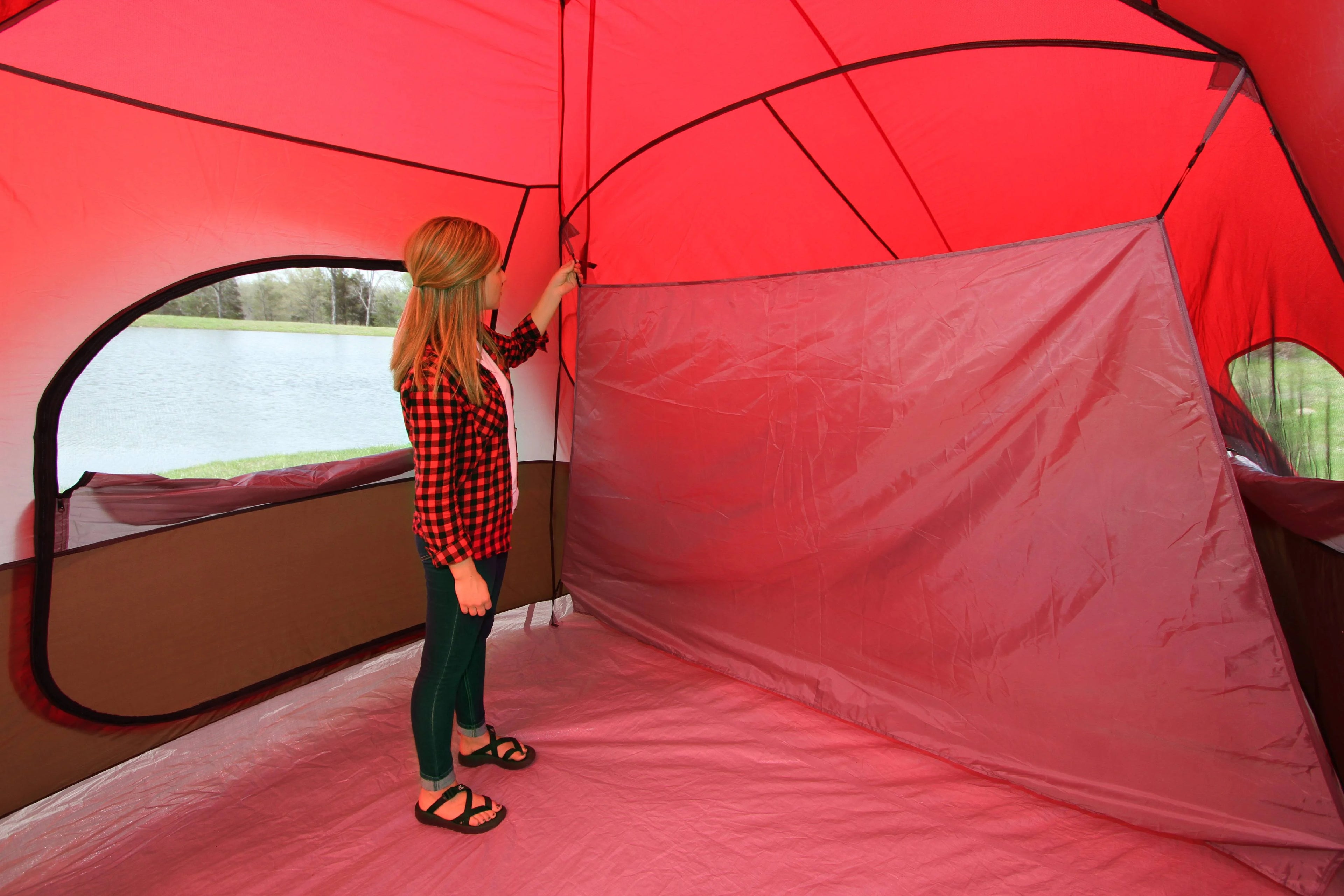 Ozark Trail, 21' x 15x 78 10-Person Family Camping Tent, 26.4 lbs
